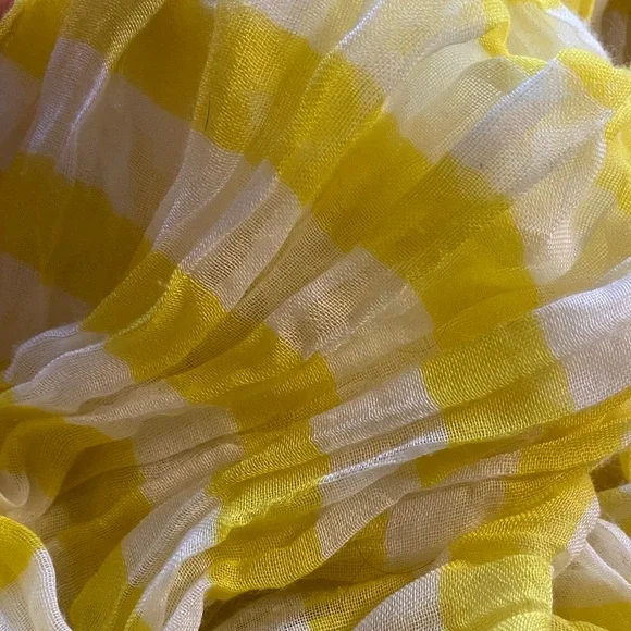 🔥 SALE!!  Target Yellow and White Striped Scarf - Picture 4 of 5